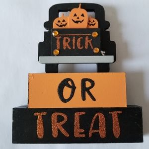 Trick or Treat Sign